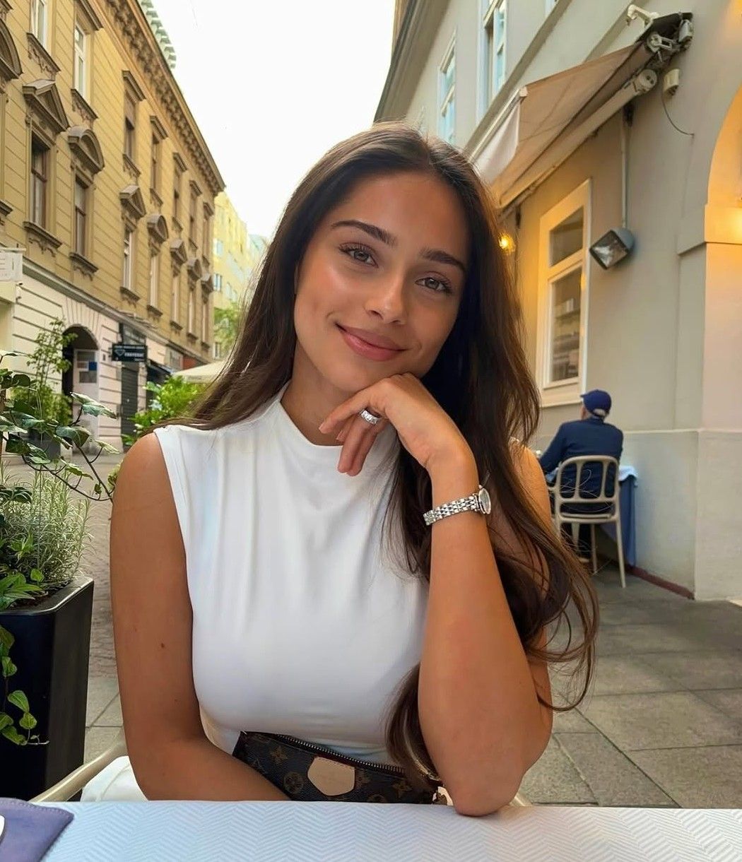 <strong>María Ignacia H. </strong>Compradora Tik Tok